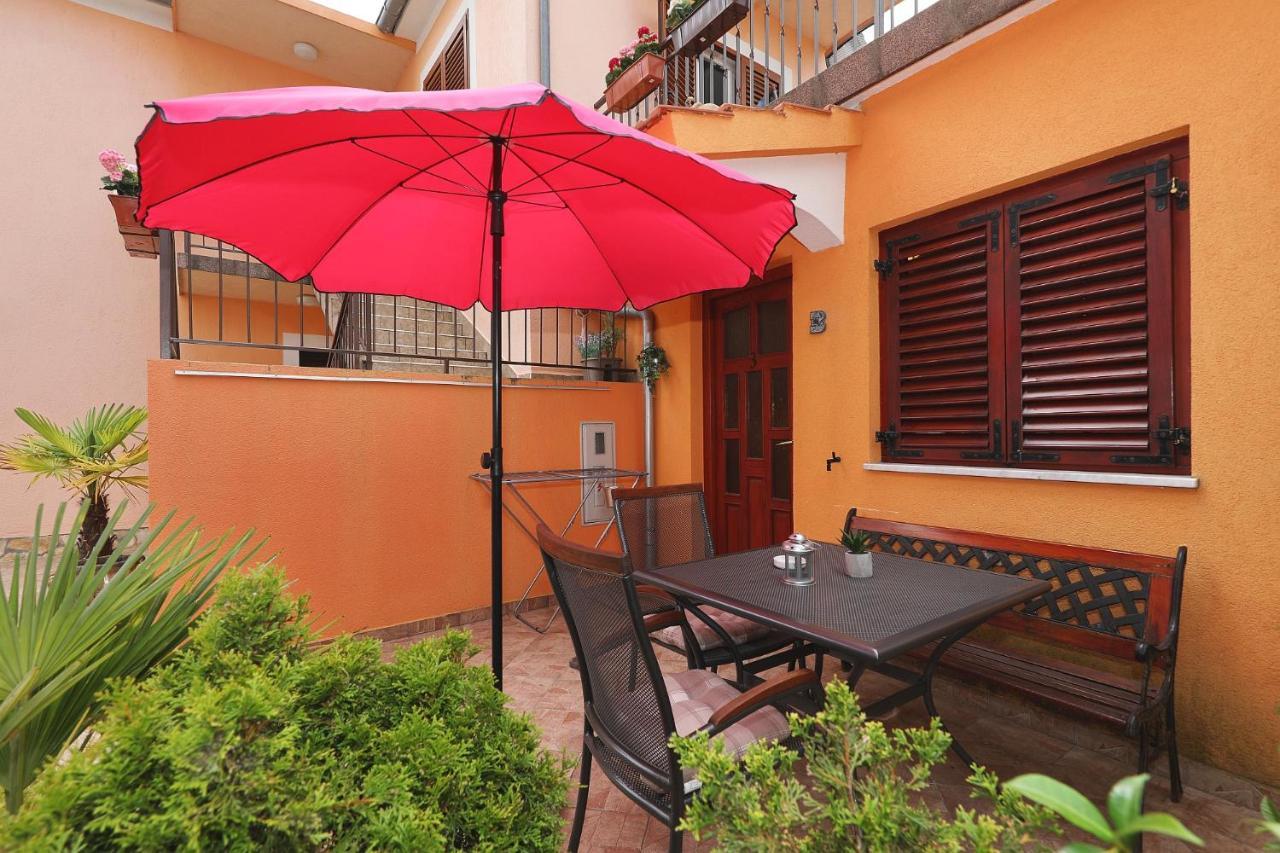 Apartmani Strpic Biograd Na Moru Buitenkant foto