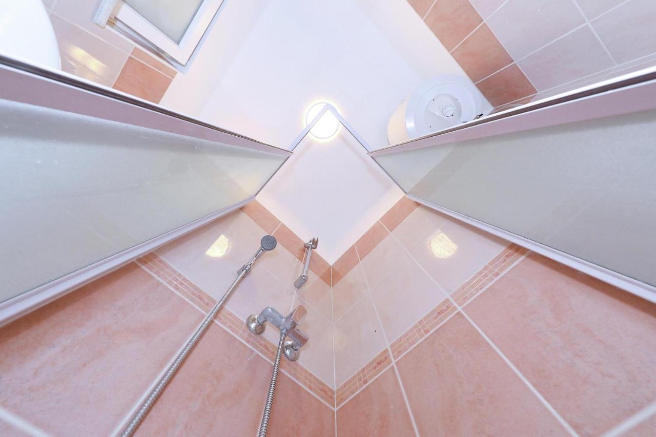 Apartmani Strpic Biograd Na Moru Buitenkant foto