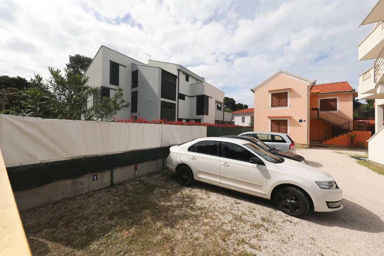 Apartmani Strpic Biograd Na Moru Buitenkant foto