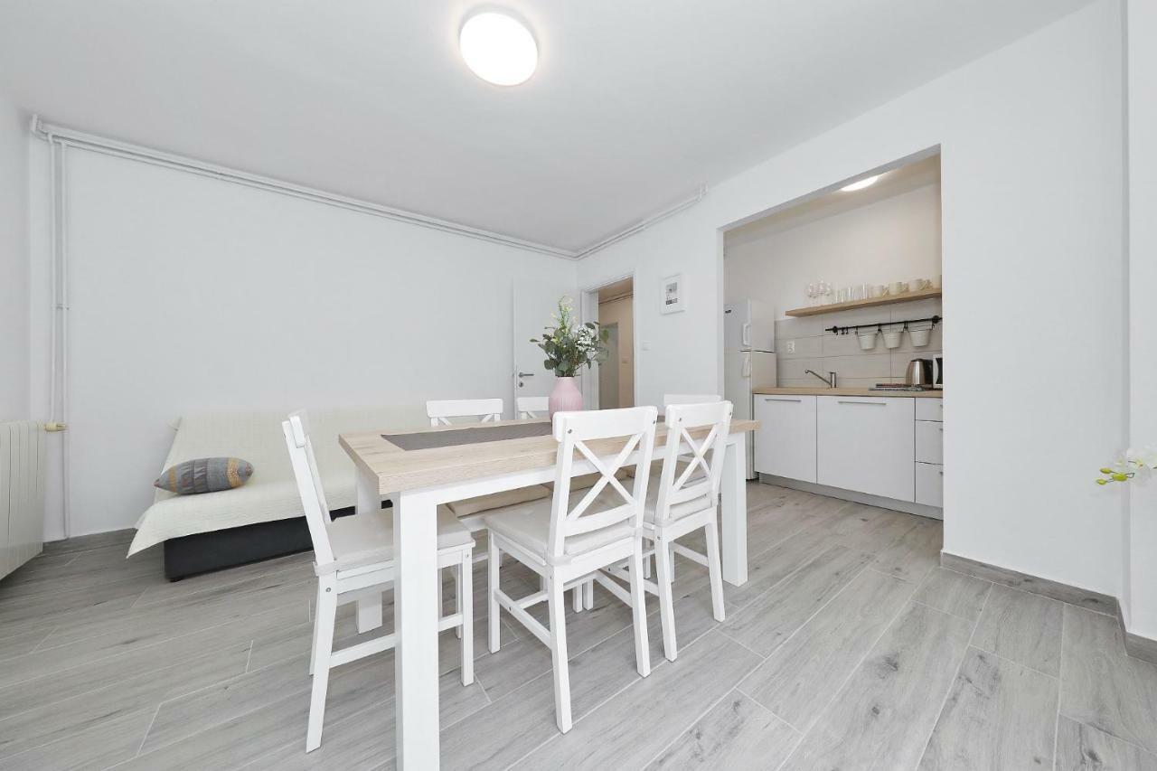 Apartmani Strpic Biograd Na Moru Buitenkant foto